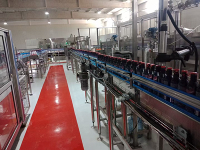 12,000bph อลูมิเนียมขวดเครื่องดื่มคาร์บอเนต