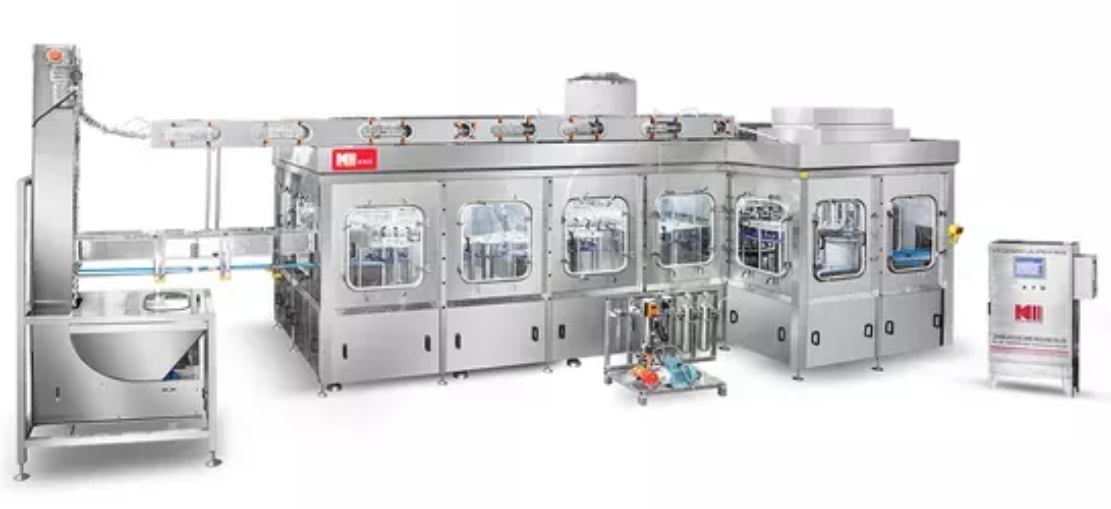 สายการผลิตน้ำผลไม้ผลไม้อัตโนมัติ 24000bph เต็มรูปแบบสำหรับไส้เครื่องดื่มที่มีความจุสูง